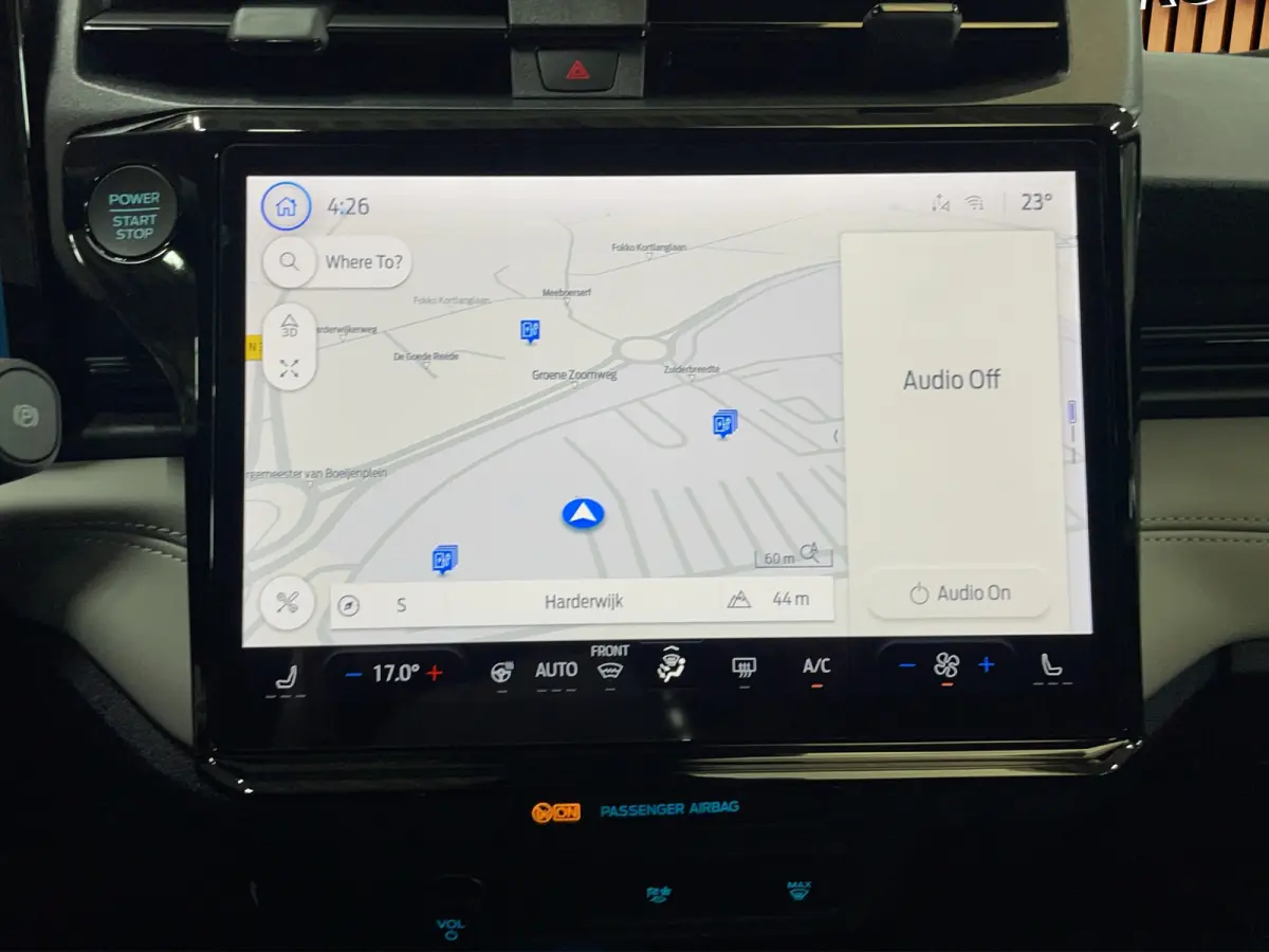 44 kWh Stuur- stoelverw. | Cruise control | Carplay | Achteruitrij camera | Parkeer sensoren