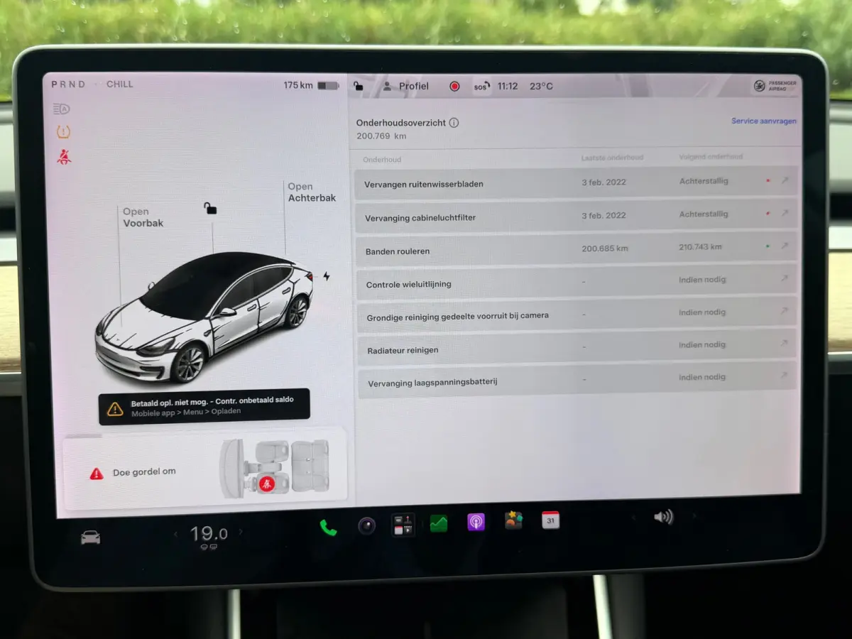 Long Range AWD 75 kWh - Pearl White - Panorama/Leder/Trekhaak - SoH 84%