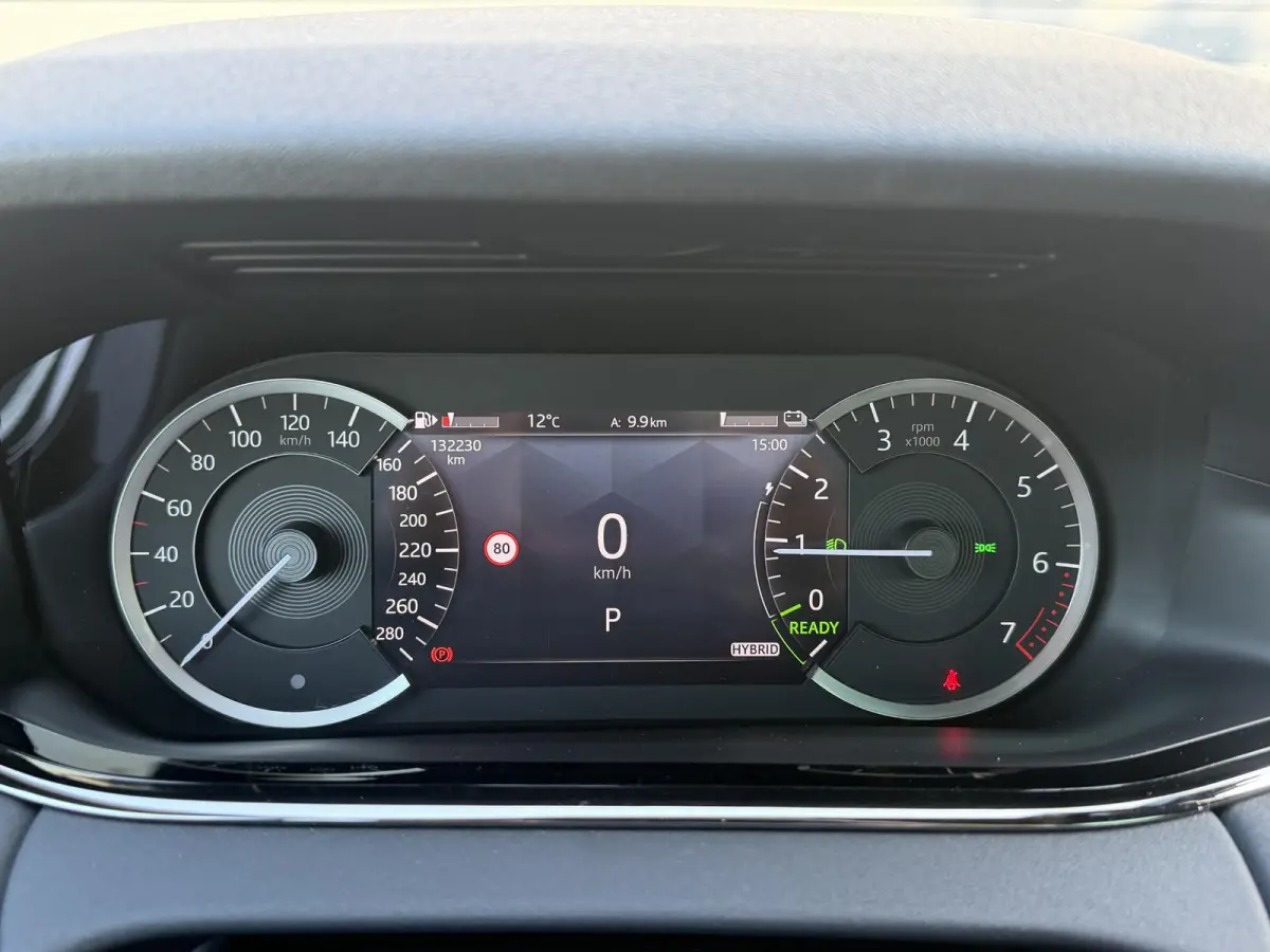 1.5 P300e AWD R-Dynamic HSE | Panoramadak | Meridian | Camera | Navigatie | Elektrische Achterklep |
