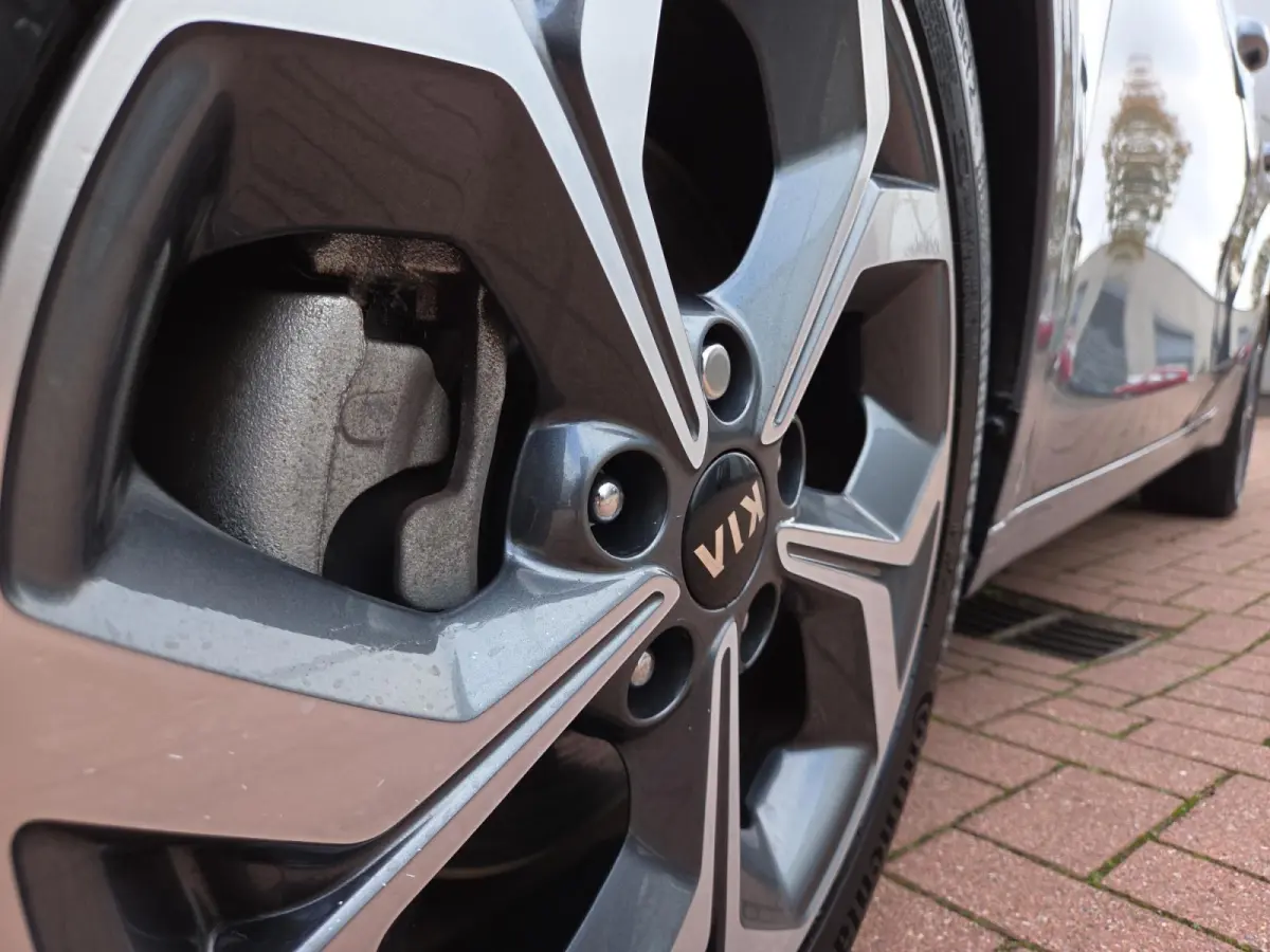 1.6I PHEV ExecutiveLine | Automaat | Dealer onderhouden | Panorama dak | Stoelverwarming en Ventilatie | Dodehoek Detectie | Leder | Carplay | Camera | Cruise Control Adaptief |