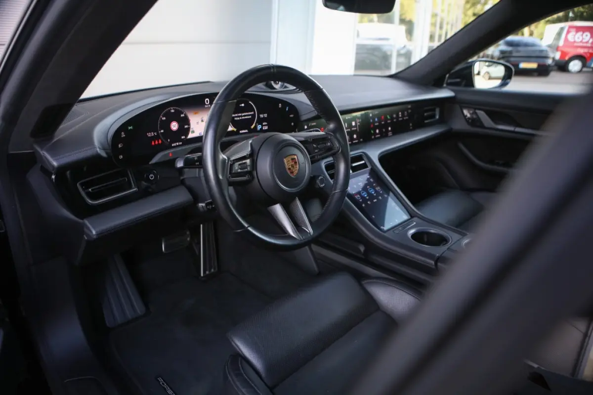 Turbo S | TECHART | Porsche Approved | BOSE | Pano | 360° | 761 PK | SOH 88,01% | BTWTW