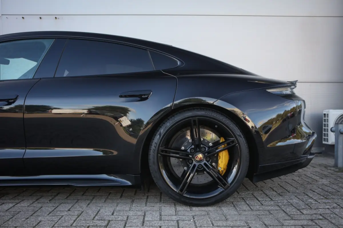 Turbo S | TECHART | Porsche Approved | BOSE | Pano | 360° | 761 PK | SOH 88,01% | BTWTW