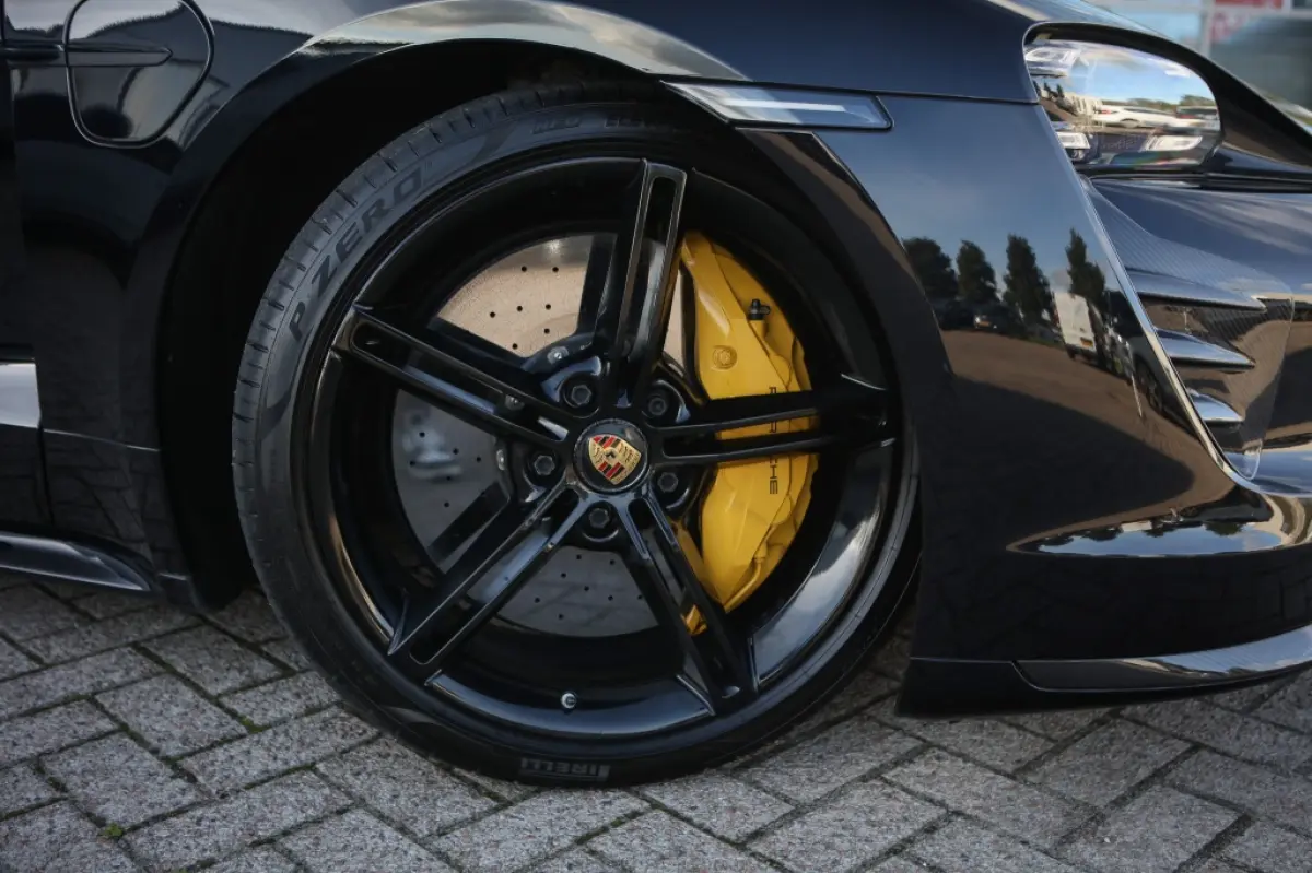 Turbo S | TECHART | Porsche Approved | BOSE | Pano | 360° | 761 PK | SOH 88,01% | BTWTW