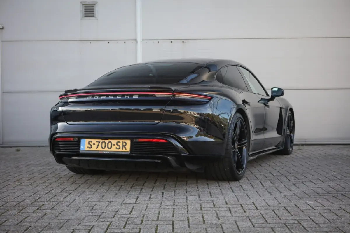 Turbo S | TECHART | Porsche Approved | BOSE | Pano | 360° | 761 PK | SOH 88,01% | BTWTW