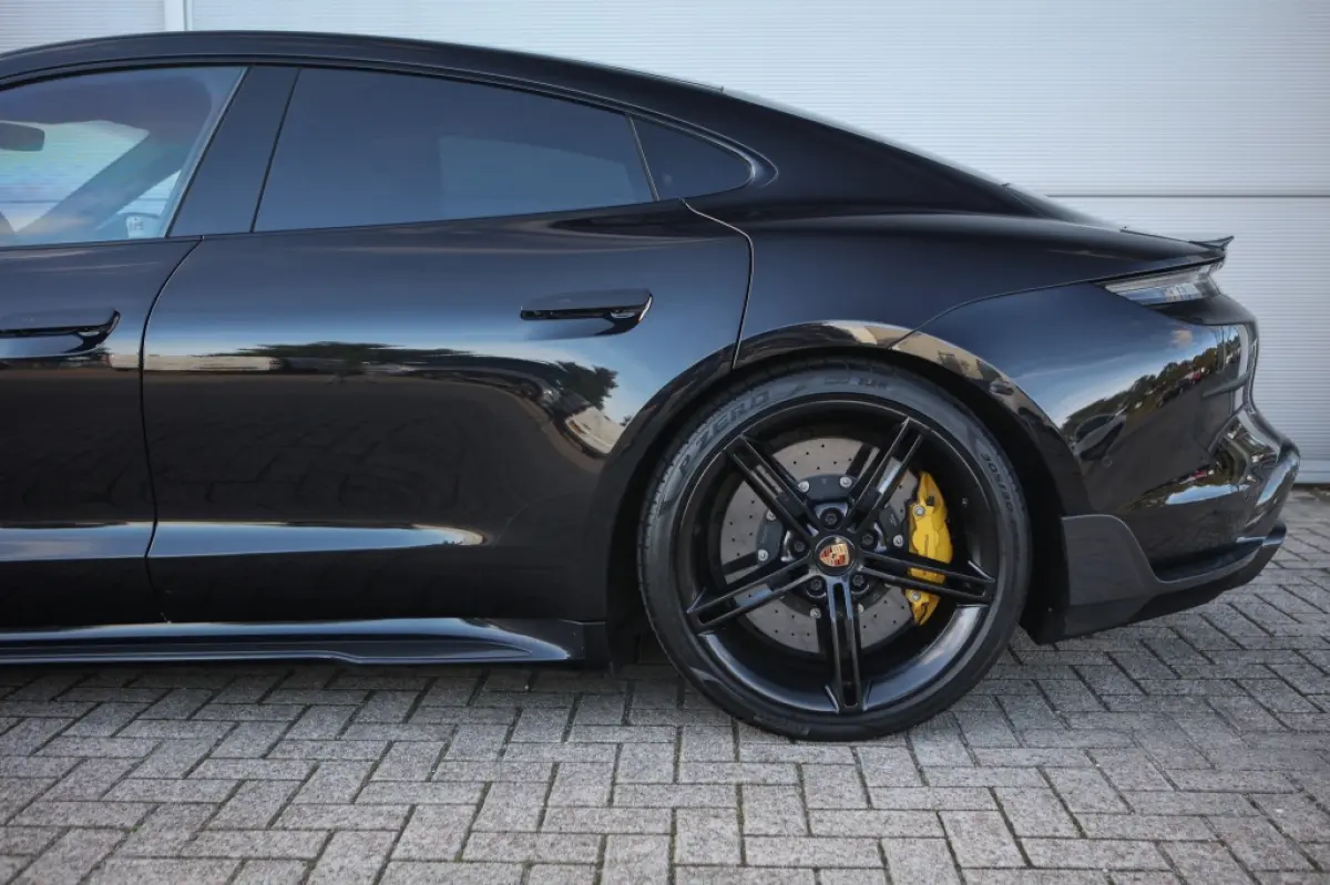 Turbo S 761PK | TECHART | Porsche Approved | Carbon | Sport Chrono | Matrix LED | ACC | SOH 85,47% | BTW