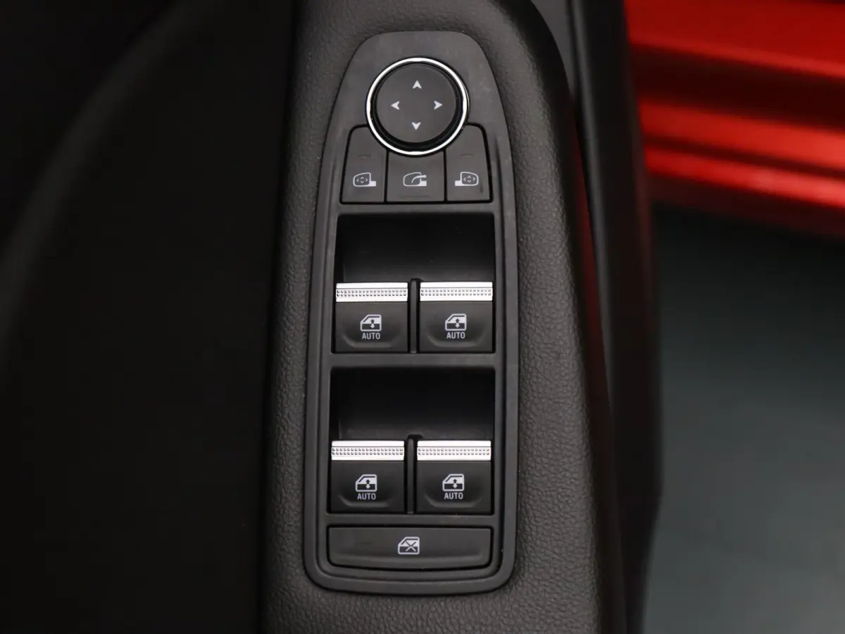 100pk TCe Intens Apple Carplay/Android Auto | Climate