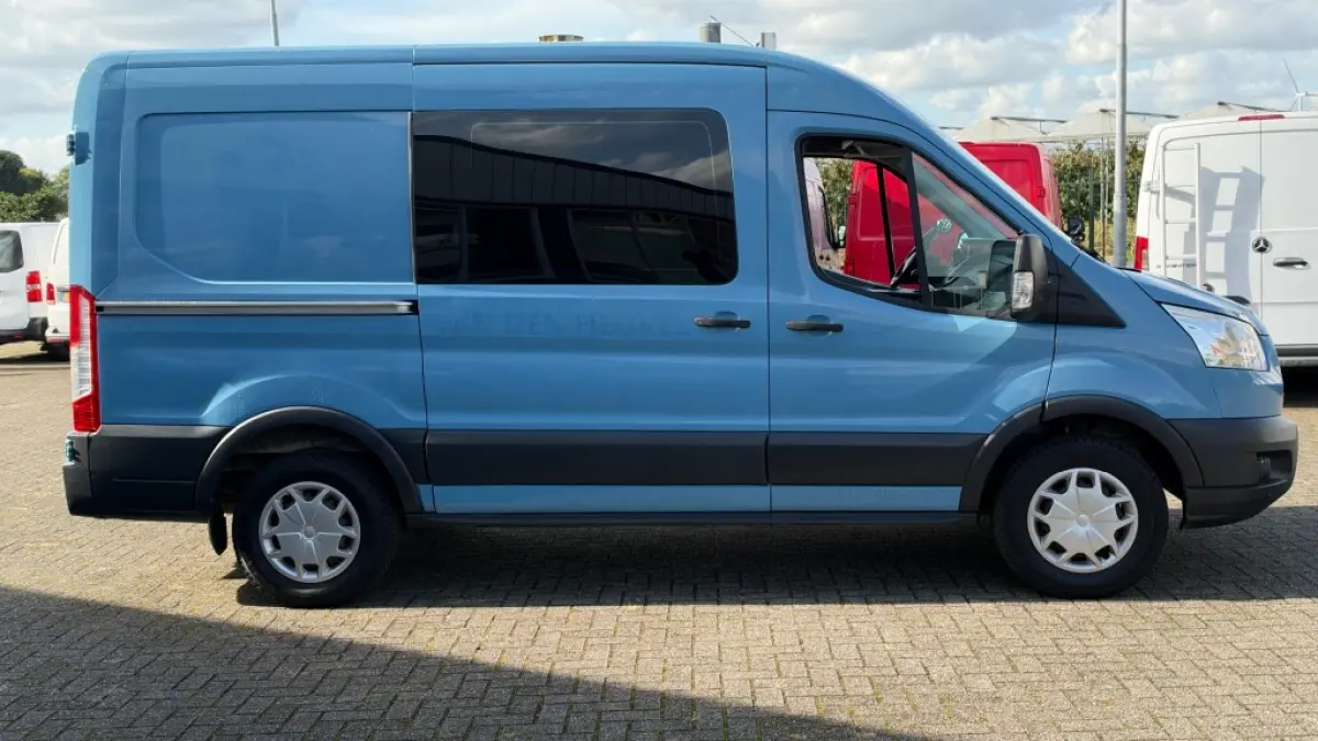2.0 TDCI 96KW 131PK L2H2 AIRCO/ CRUISE CONTROL/ NAVIGATIE/ TREKHAAK/ 100% DEALERONDERHOUDEN