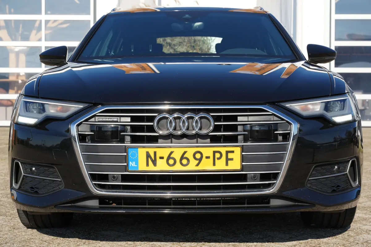 40 TDI quattro Business edition 204pk | Virtual Cockpit | Achteruitrijcamera | Cruise control adaptief met stop&go | Dab | Elektrisch bedienbare achterklep | LED koplampen | Navigatiesysteem