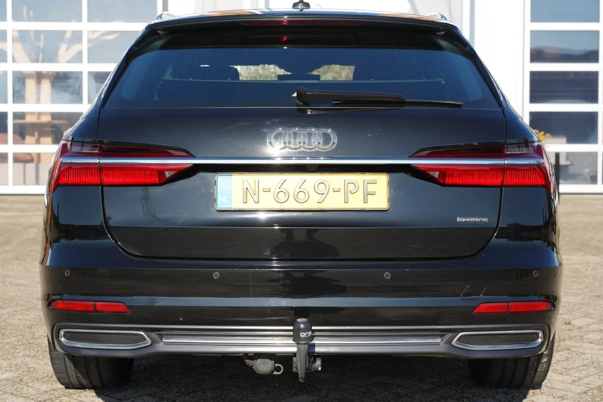 40 TDI quattro Business edition 204pk | Virtual Cockpit | Achteruitrijcamera | Cruise control adaptief met stop&go | Dab | Elektrisch bedienbare achterklep | LED koplampen | Navigatiesysteem