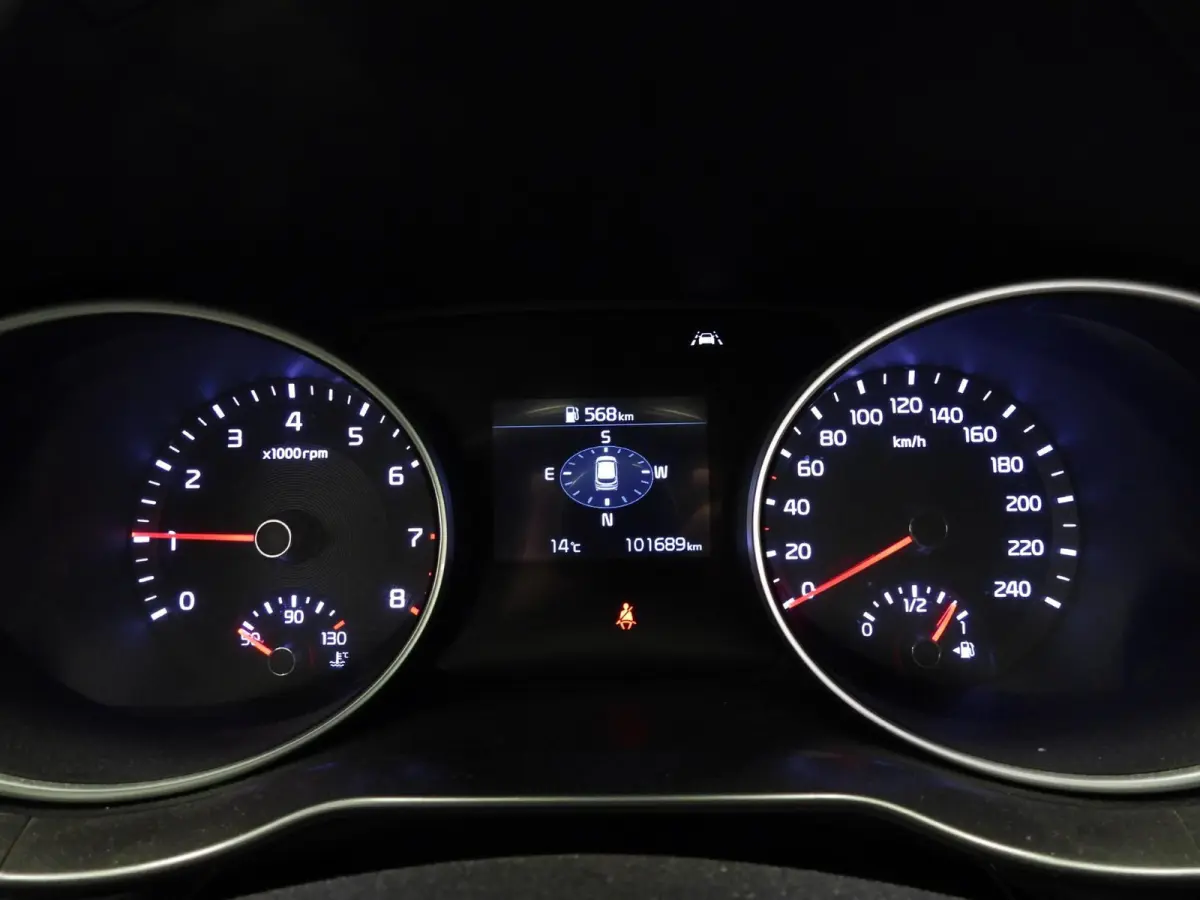 1.0 T-GDi DynamicLine NAVI/CAMERA/CLIMA/CRUISE/16"LMV!