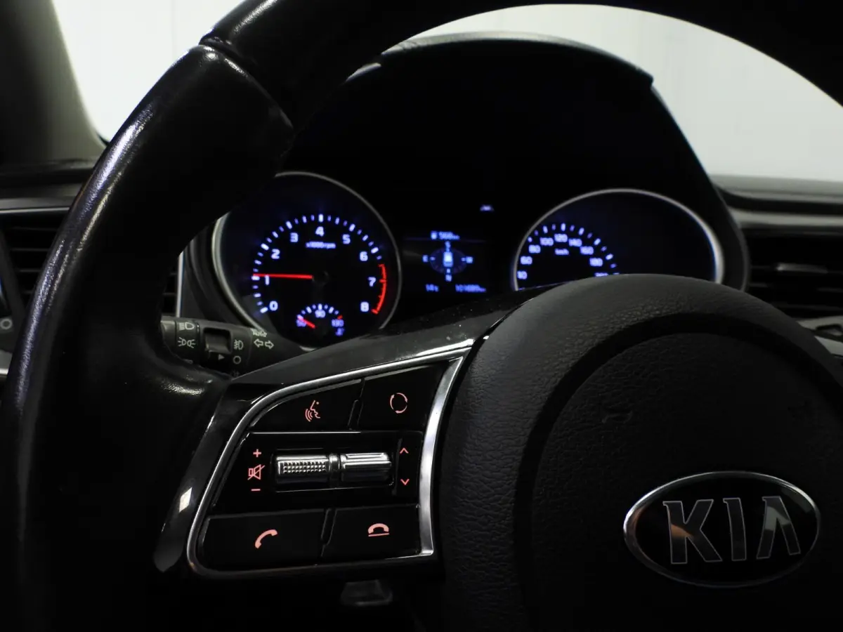 1.0 T-GDi DynamicLine NAVI/CAMERA/CLIMA/CRUISE/16"LMV!