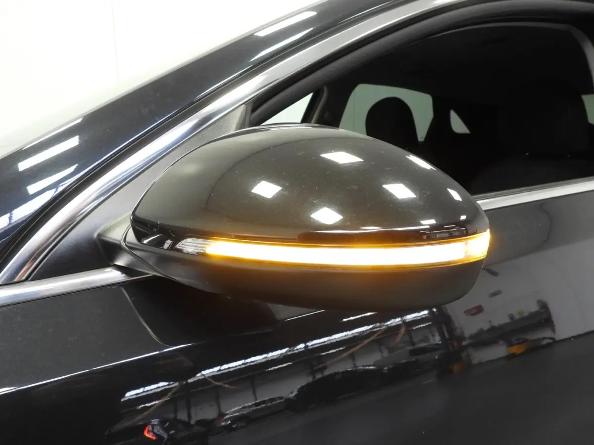 1.0 T-GDi DynamicLine NAVI/CAMERA/CLIMA/CRUISE/16"LMV!