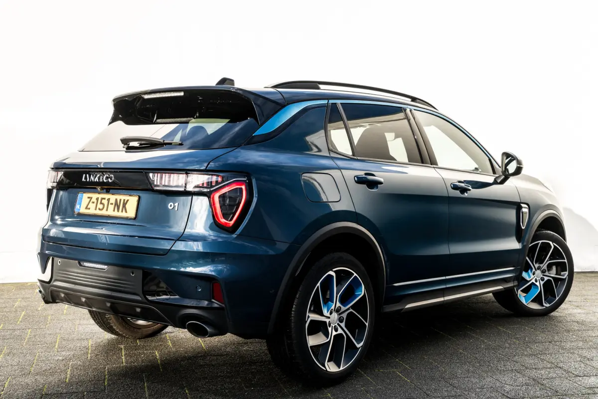 1.5 Plug-in Hybrid 262 Pk | Panoramadak | Zwarte Hemel | 75 km Elektrisch | NL Auto | 20 inch. LMV | 1e eigenaar