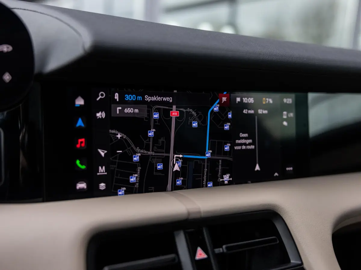 79 kWh | BOSE | PASM LUCHTVERING | PANORAMADAK | 20 INCH | ACHTERUITRIJCAMERA | WARMTEPOMP | ADAPTIEVE CRUISE CONTROL | 14-WEG STOELEN | VULKAANGRIJS |