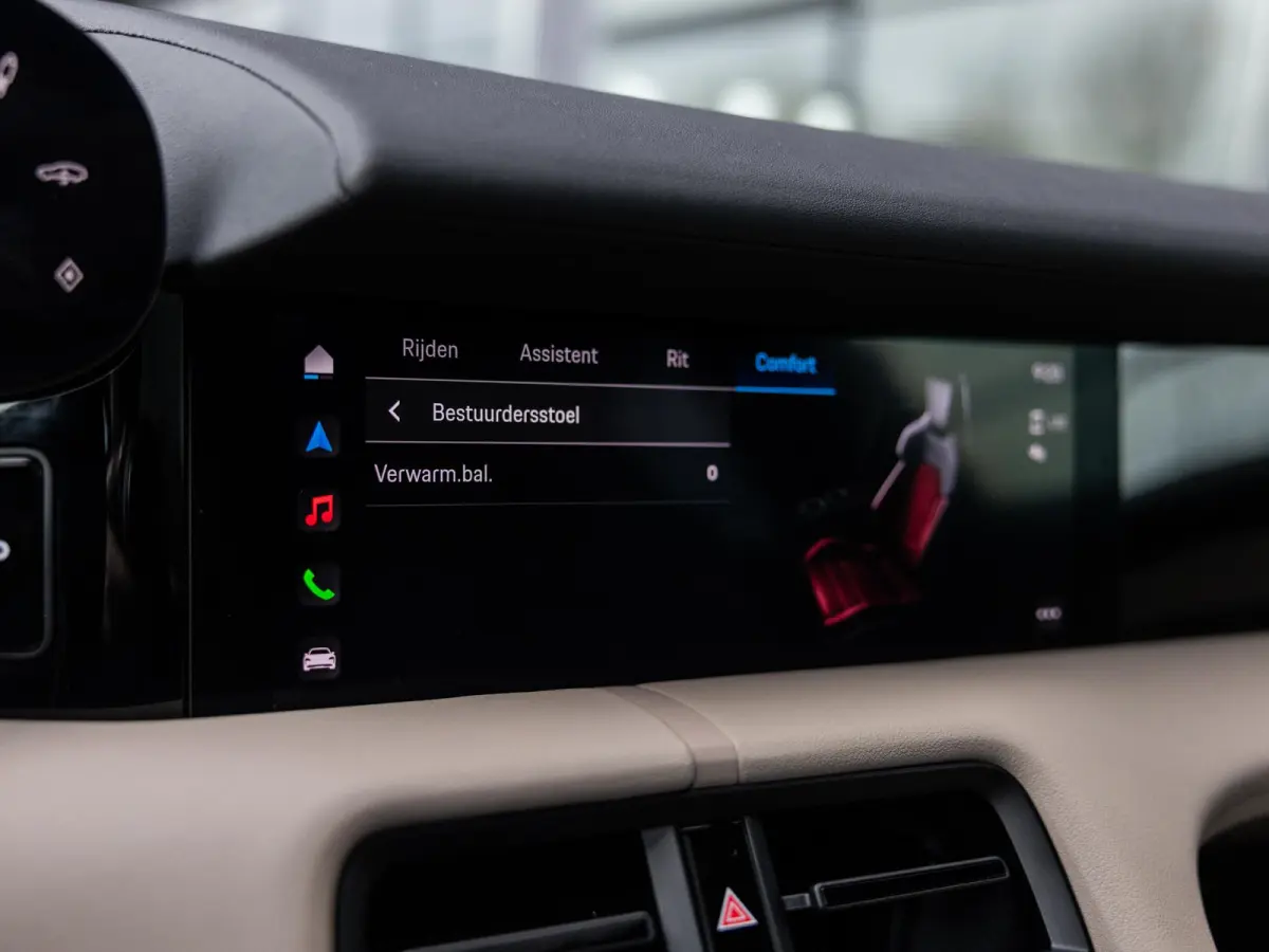 79 kWh | BOSE | PASM LUCHTVERING | PANORAMADAK | 20 INCH | ACHTERUITRIJCAMERA | WARMTEPOMP | ADAPTIEVE CRUISE CONTROL | 14-WEG STOELEN | VULKAANGRIJS |