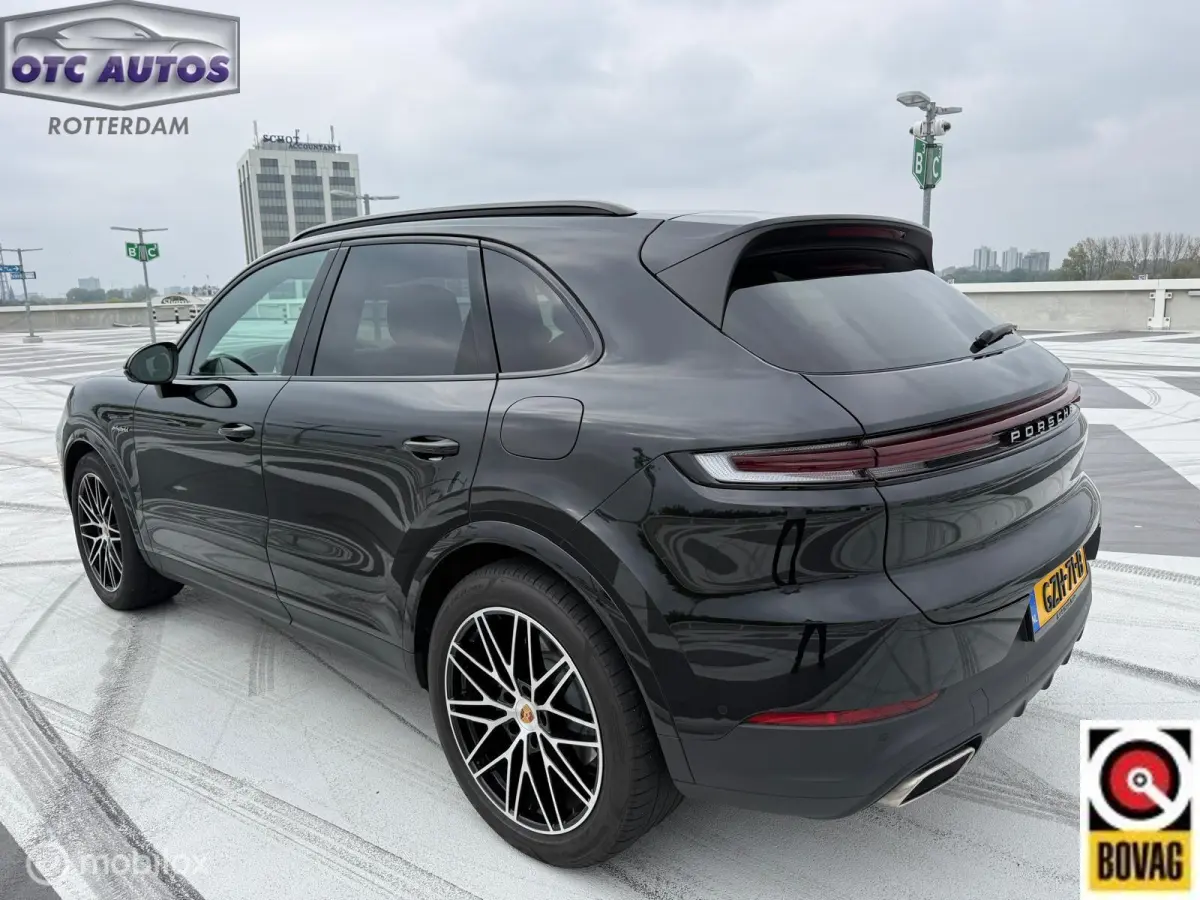 3.0 E-Hybrid BJ 2025 nieuw model Dealer onderhouden -1e eigenaar