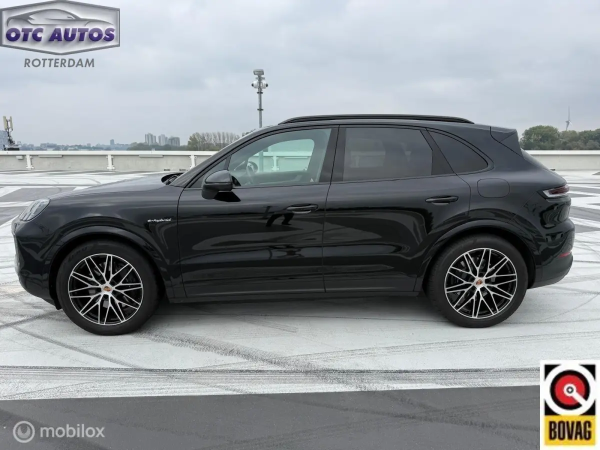 3.0 E-Hybrid BJ 2025 nieuw model Dealer onderhouden -1e eigenaar
