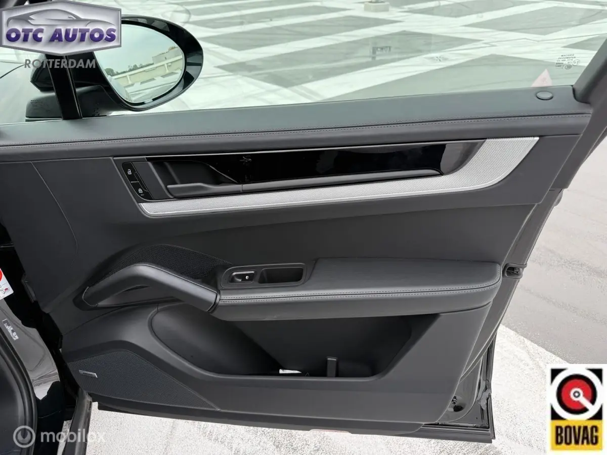 3.0 E-Hybrid BJ 2025 nieuw model Dealer onderhouden -1e eigenaar