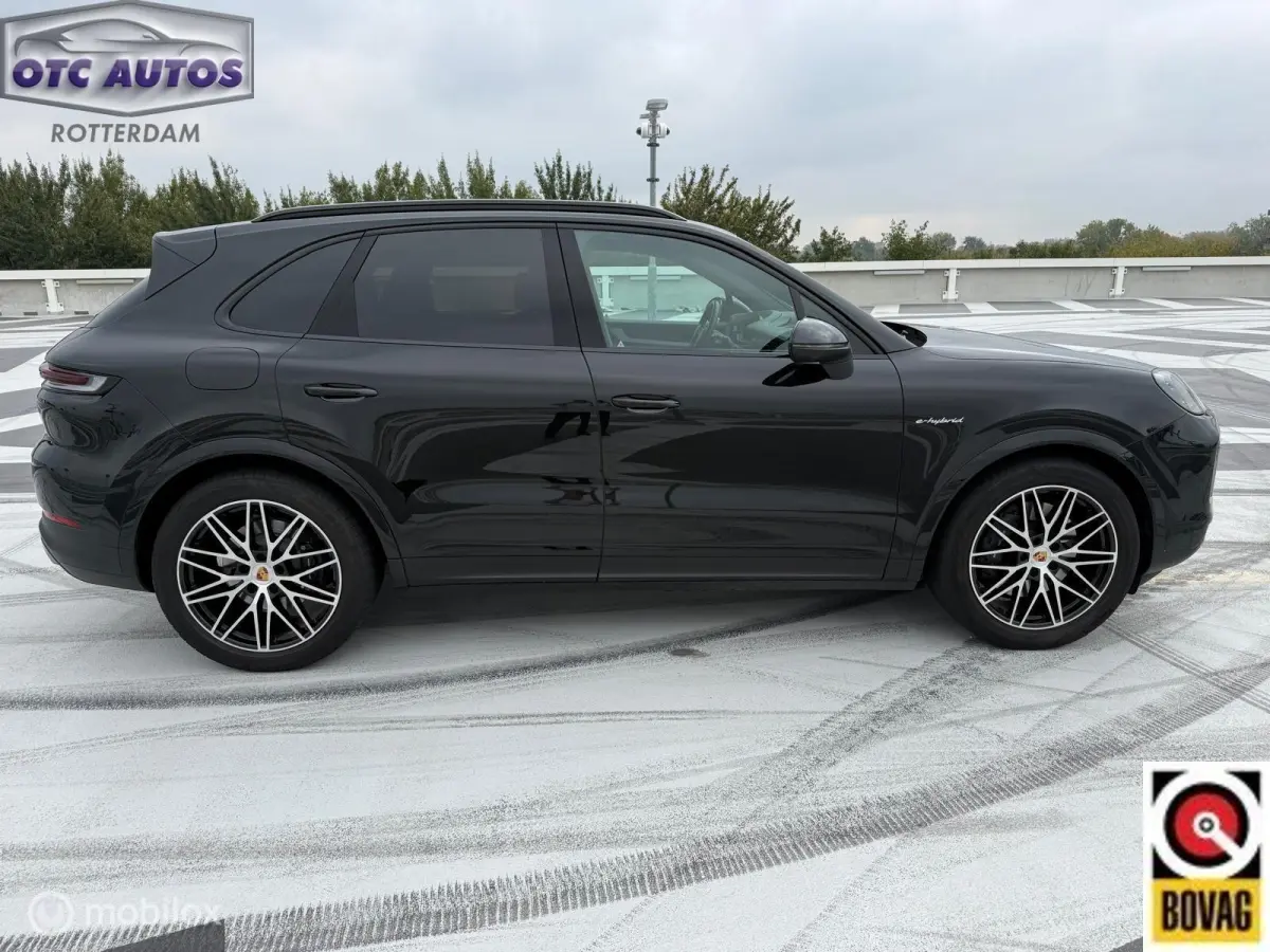3.0 E-Hybrid BJ 2025 nieuw model Dealer onderhouden -1e eigenaar