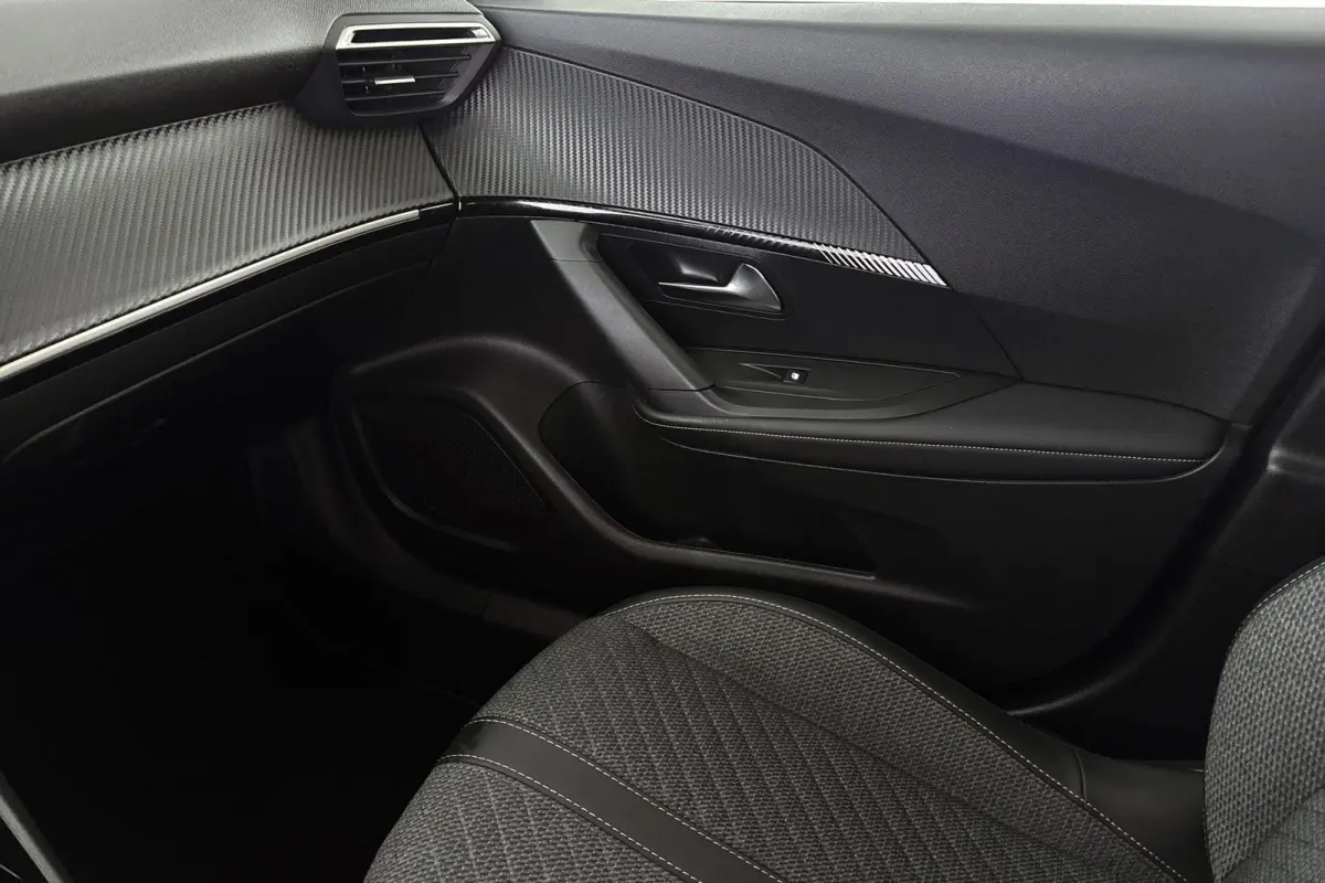 1.2 PureTech 100 Allure Keyless Clima Apple CarPlay