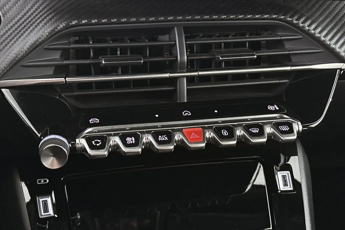 1.2 PureTech 100 Allure Keyless Clima Apple CarPlay