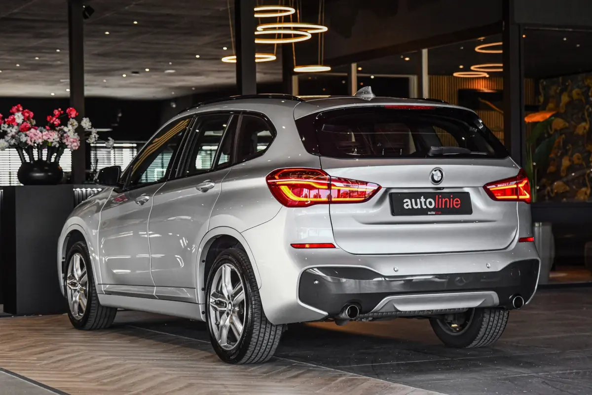 XDrive25d M Sport, ACC, Memory, Camera, HUD, Leder, LED!