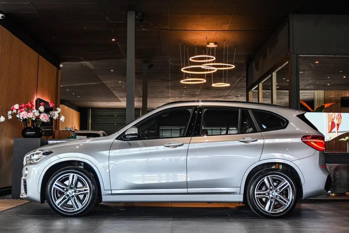 XDrive25d M Sport, ACC, Memory, Camera, HUD, Leder, LED!