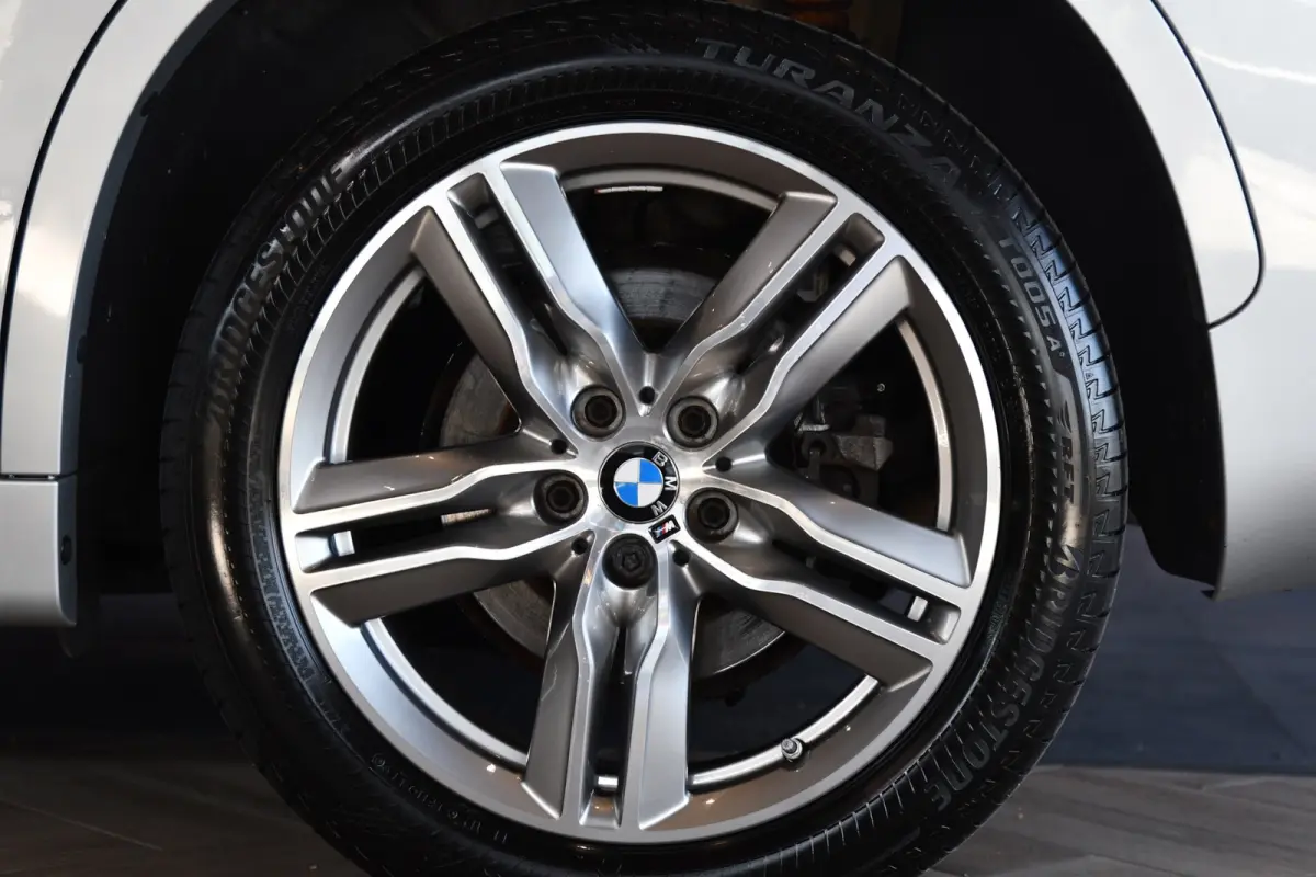 XDrive25d M Sport, ACC, Memory, Camera, HUD, Leder, LED!