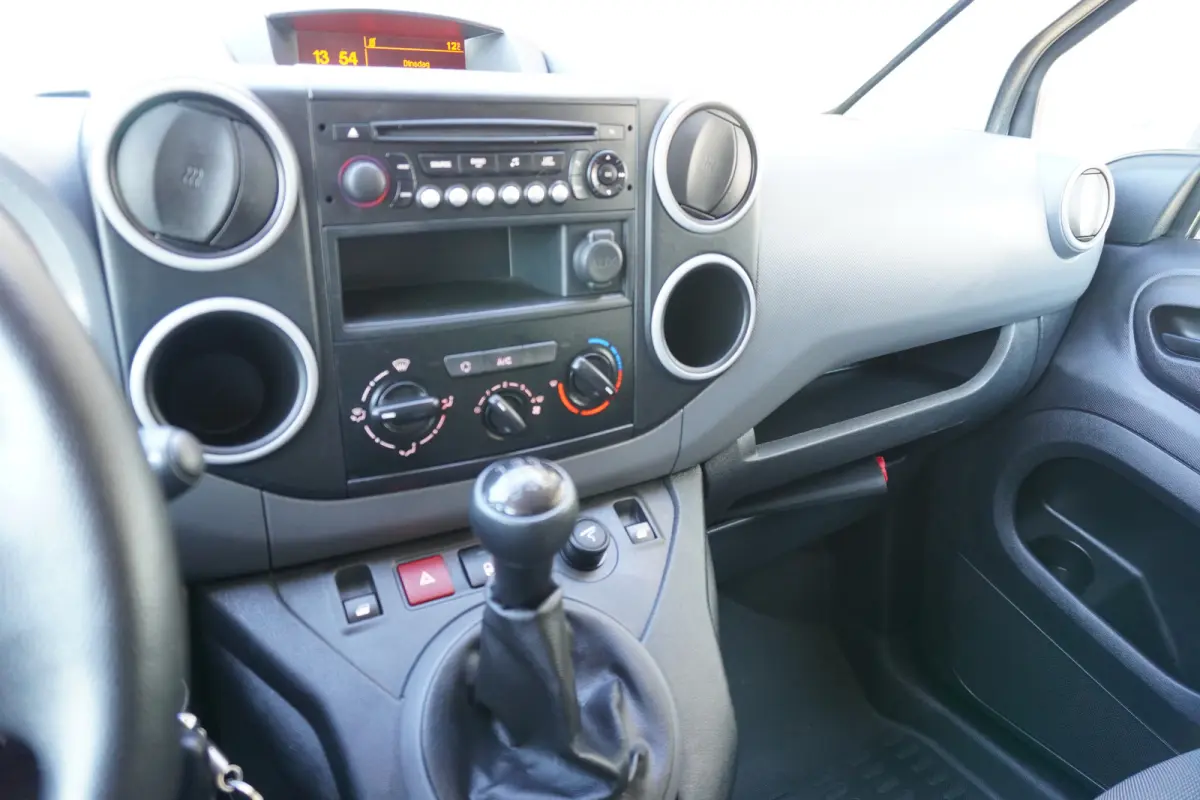 1.6 BlueHDI 75 Club
