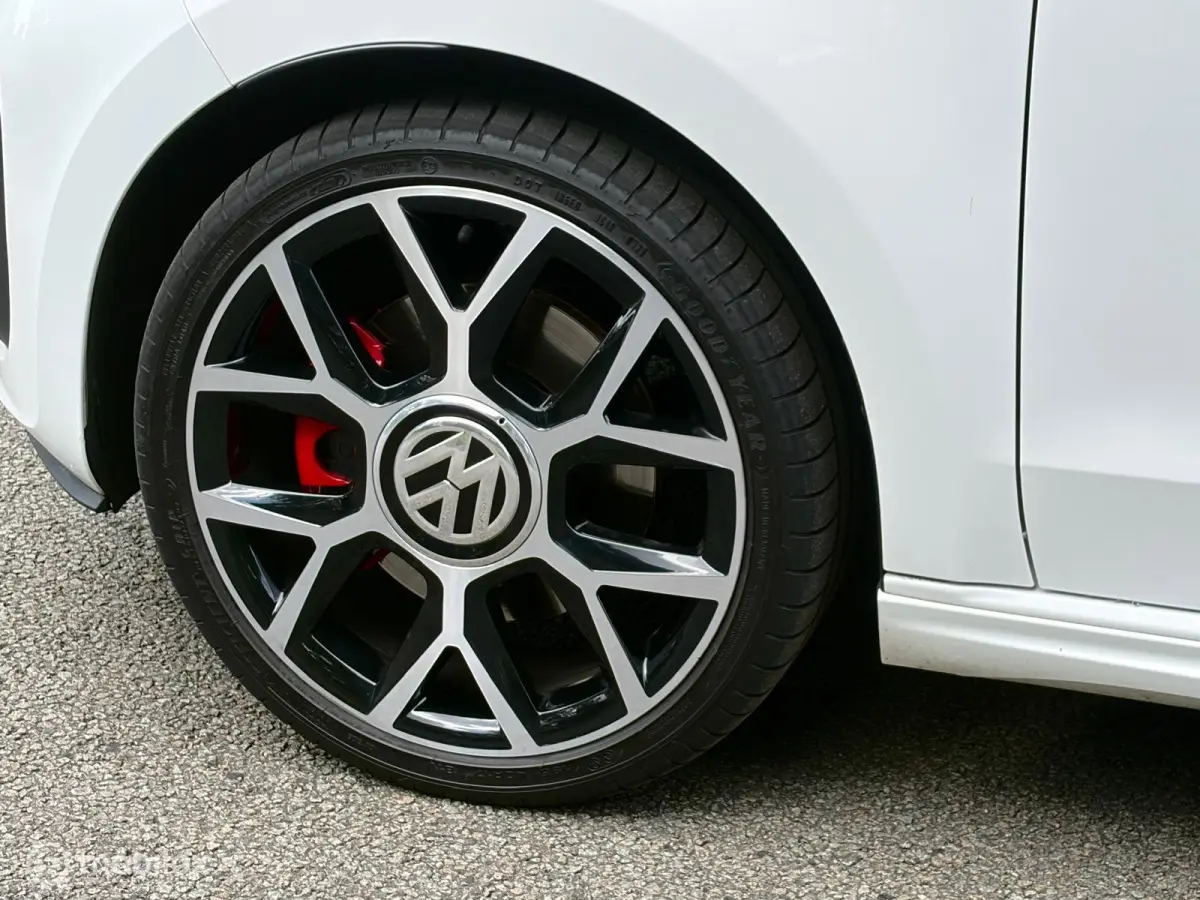 Up! 1.0 TSI GTI