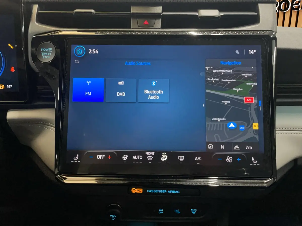 1.0 EcoBoost Sound Edition Adaptieve cruise | 360 Camera | Stoel- stuurverw. | Carplay | Two tone interieur | B&O | Full LED