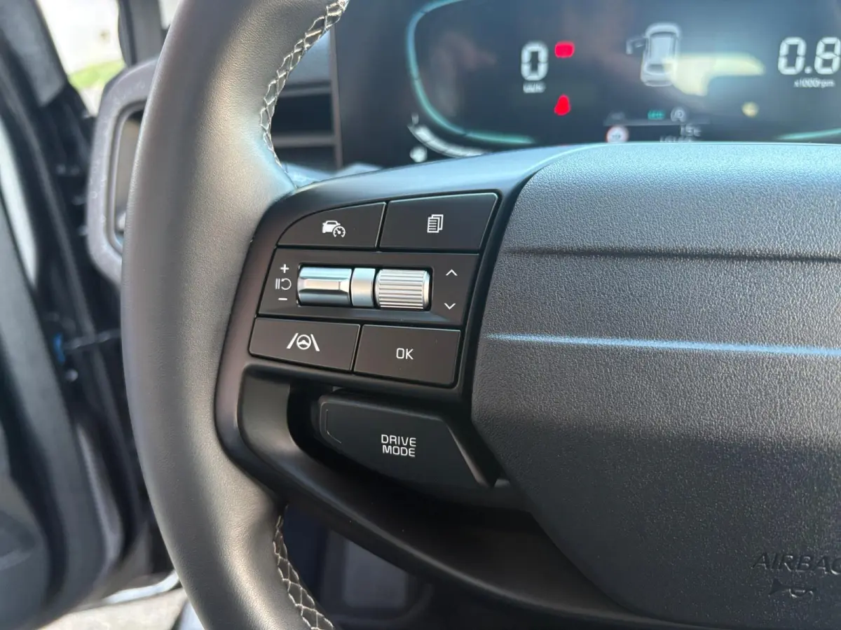 1.0 T-GDi MHEV DynamicLine | Navigatie | Camera | Climate control | Adaptieve Cruise control | Apple Carplay / Android Auto | Parkeersensoren achter | Lichtmetalen Velgen |