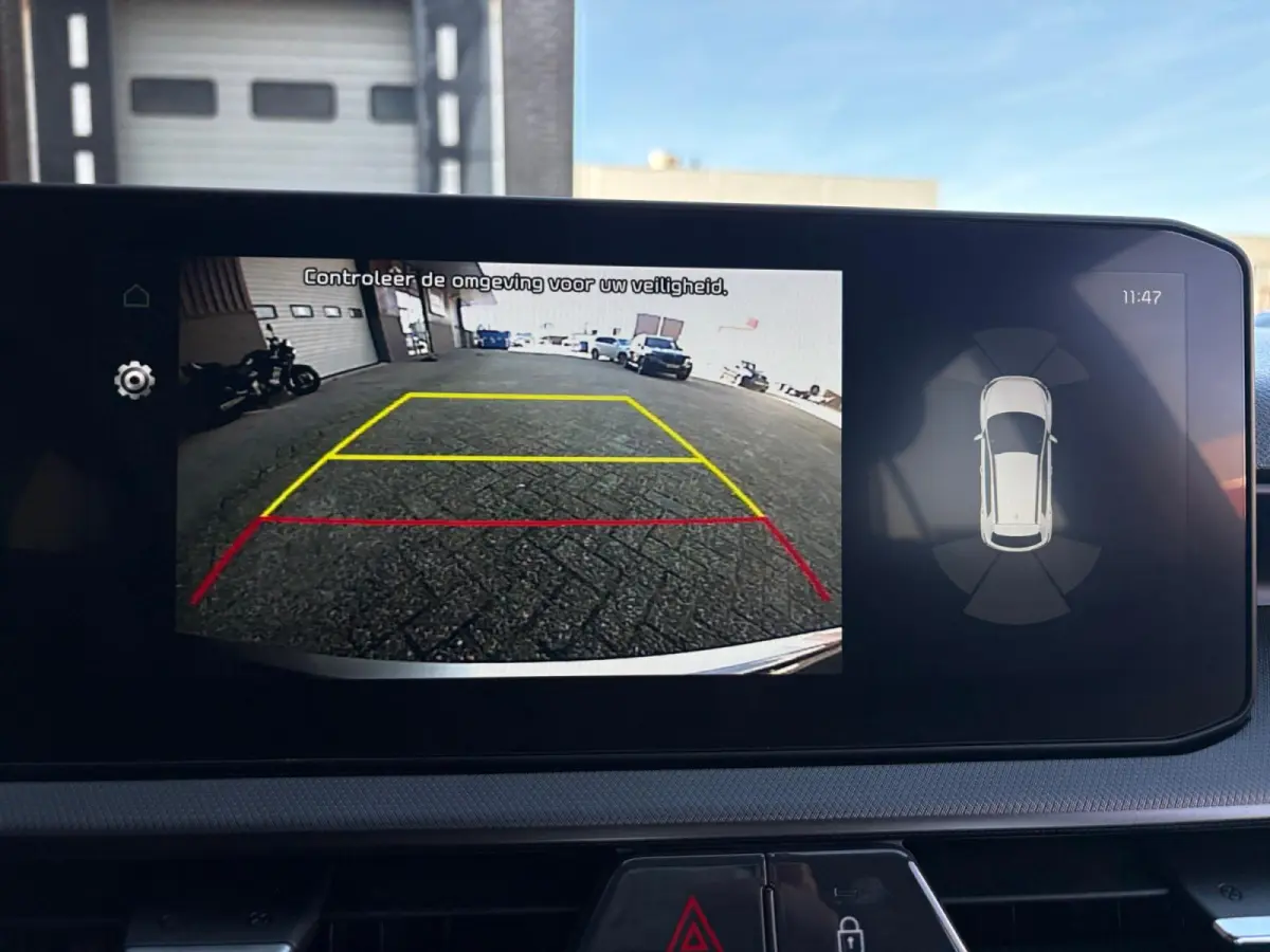 1.0 T-GDi MHEV DynamicLine | Navigatie | Camera | Climate control | Adaptieve Cruise control | Apple Carplay / Android Auto | Parkeersensoren achter | Lichtmetalen Velgen |