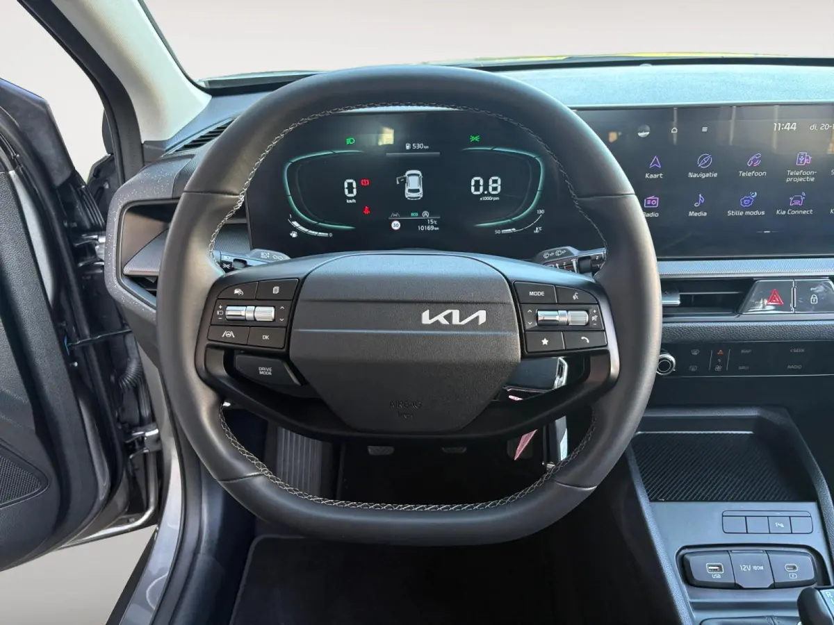 1.0 T-GDi MHEV DynamicLine | Navigatie | Camera | Climate control | Adaptieve Cruise control | Apple Carplay / Android Auto | Parkeersensoren achter | Lichtmetalen Velgen |