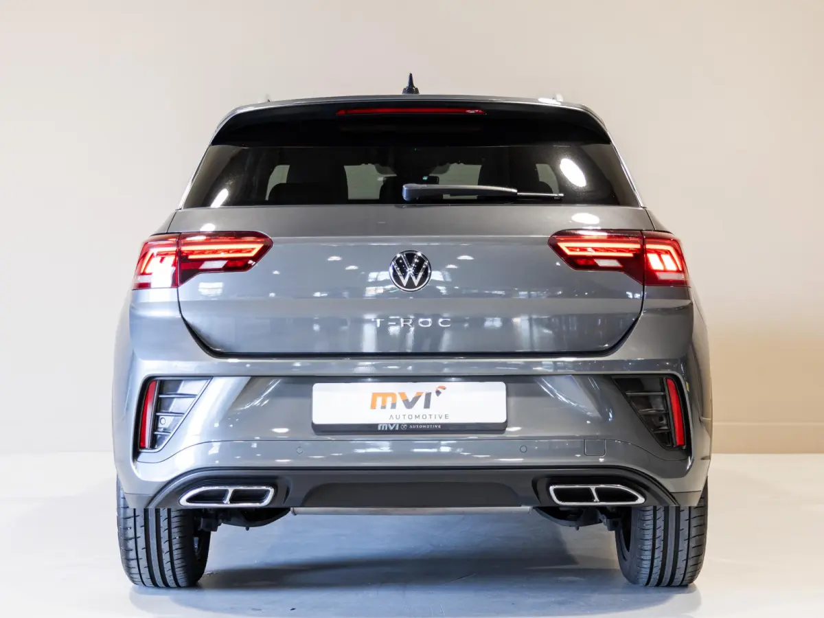 1.0 TSI R-Line / 110pk / NAP / Dodehoek herkenning / Virtual dashboard /