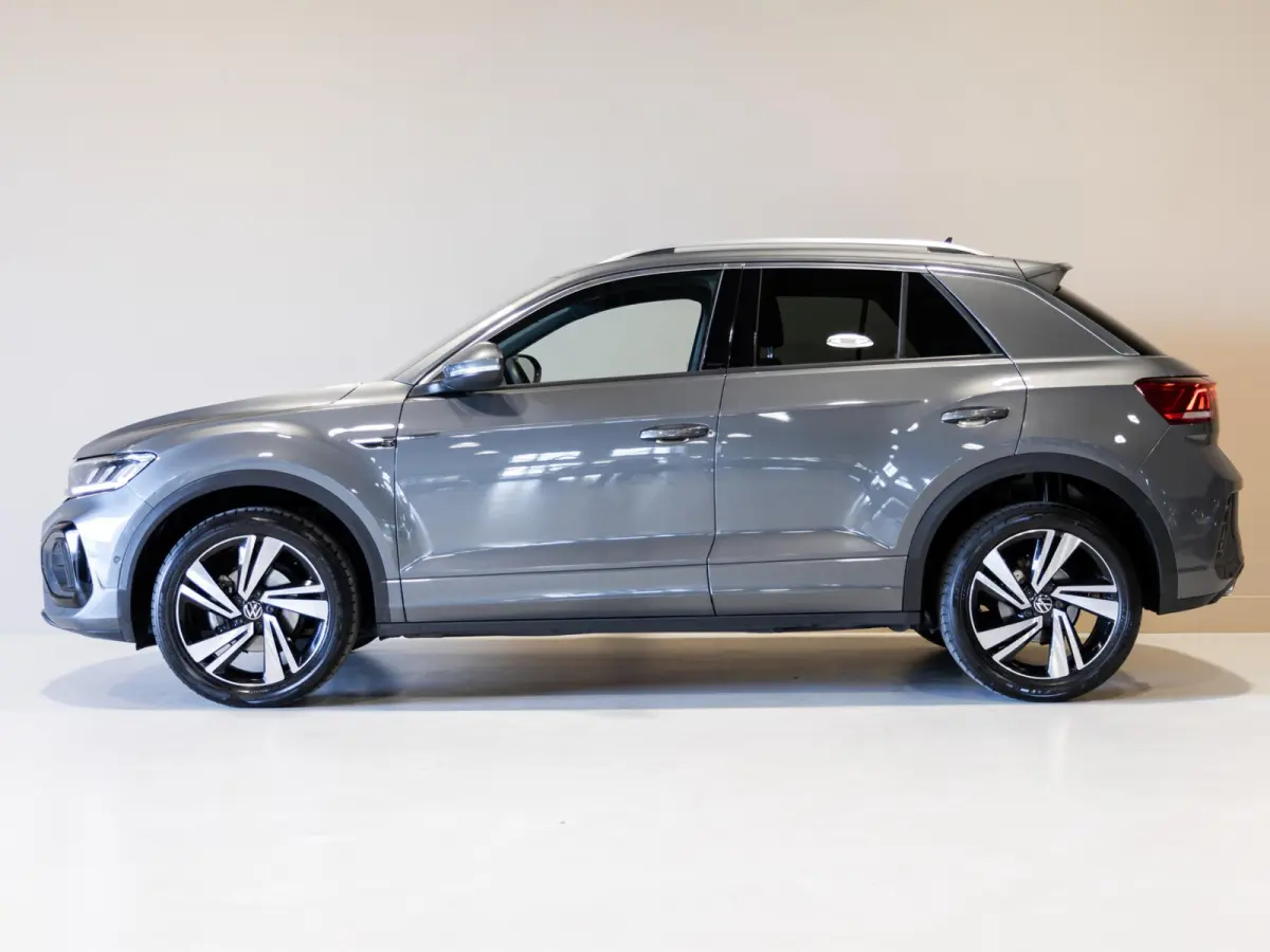 1.0 TSI R-Line / 110pk / NAP / Dodehoek herkenning / Virtual dashboard /