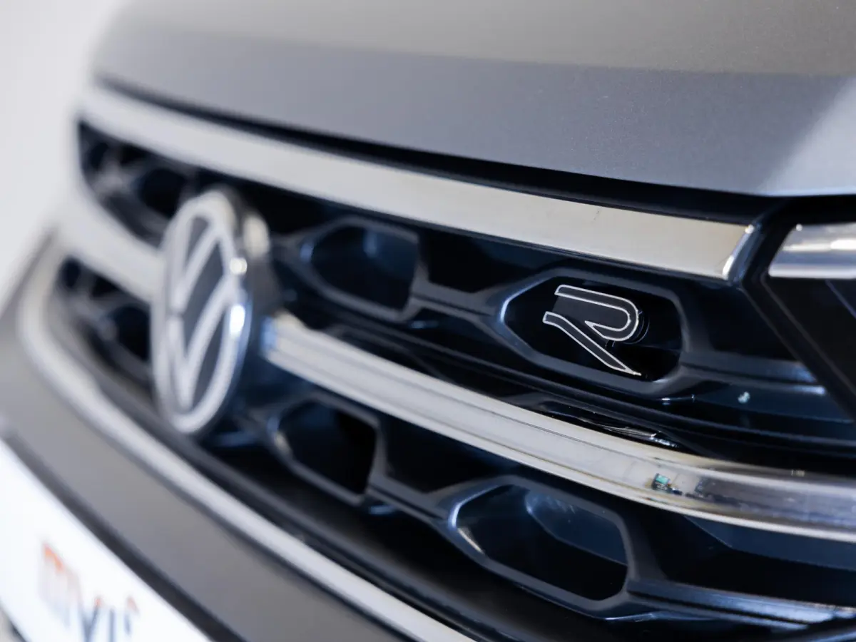 1.0 TSI R-Line / 110pk / NAP / Dodehoek herkenning / Virtual dashboard /