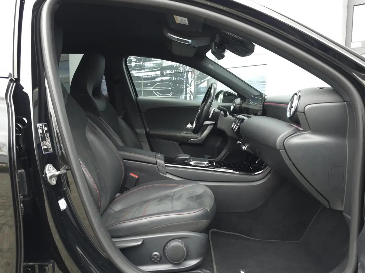 180 d AMG Line|NIGHTPACK|DISTRONIC|360CAM