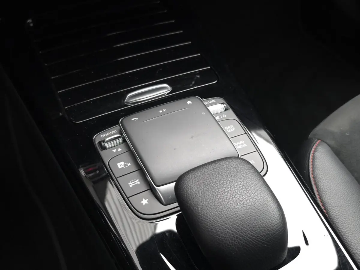 180 d AMG Line|NIGHTPACK|DISTRONIC|360CAM