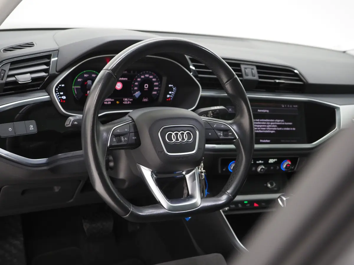 45 TFSI e Edition Full Black | Panoramadak | Stoelverwarming | Virtual | Cruise | PDC | LED | Carplay
