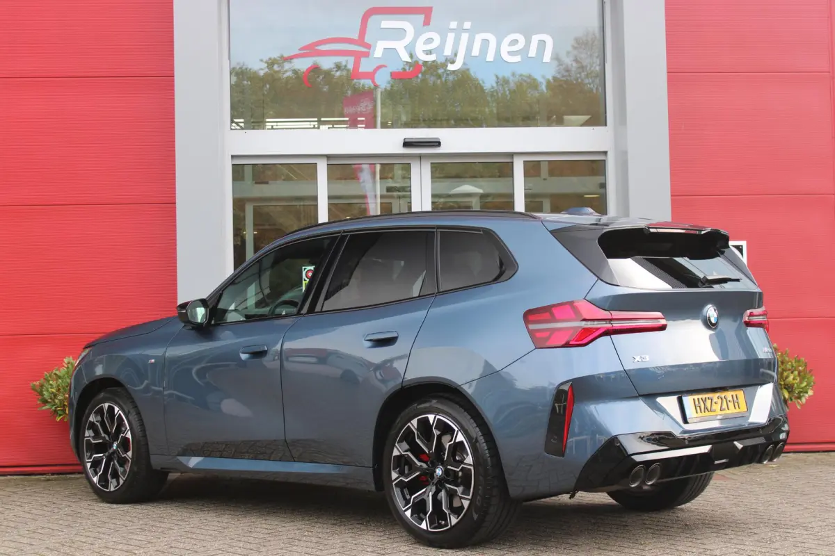 M50 xDrive 399PK M-SPORT PRO | PANORAMA DAK | HARMAN KARDON AUDIO SYSTEM | COMFORT PACK: (STOELVENTILATIE OP DE VOORSTOELEN, ELEKTRISCH VERWARMBARE VOORSTOELEN EN BUITENSTE ZITPLAATSEN ACHTE