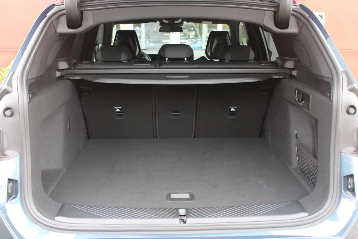 M50 xDrive 399PK M-SPORT PRO | PANORAMA DAK | HARMAN KARDON AUDIO SYSTEM | COMFORT PACK: (STOELVENTILATIE OP DE VOORSTOELEN, ELEKTRISCH VERWARMBARE VOORSTOELEN EN BUITENSTE ZITPLAATSEN ACHTE