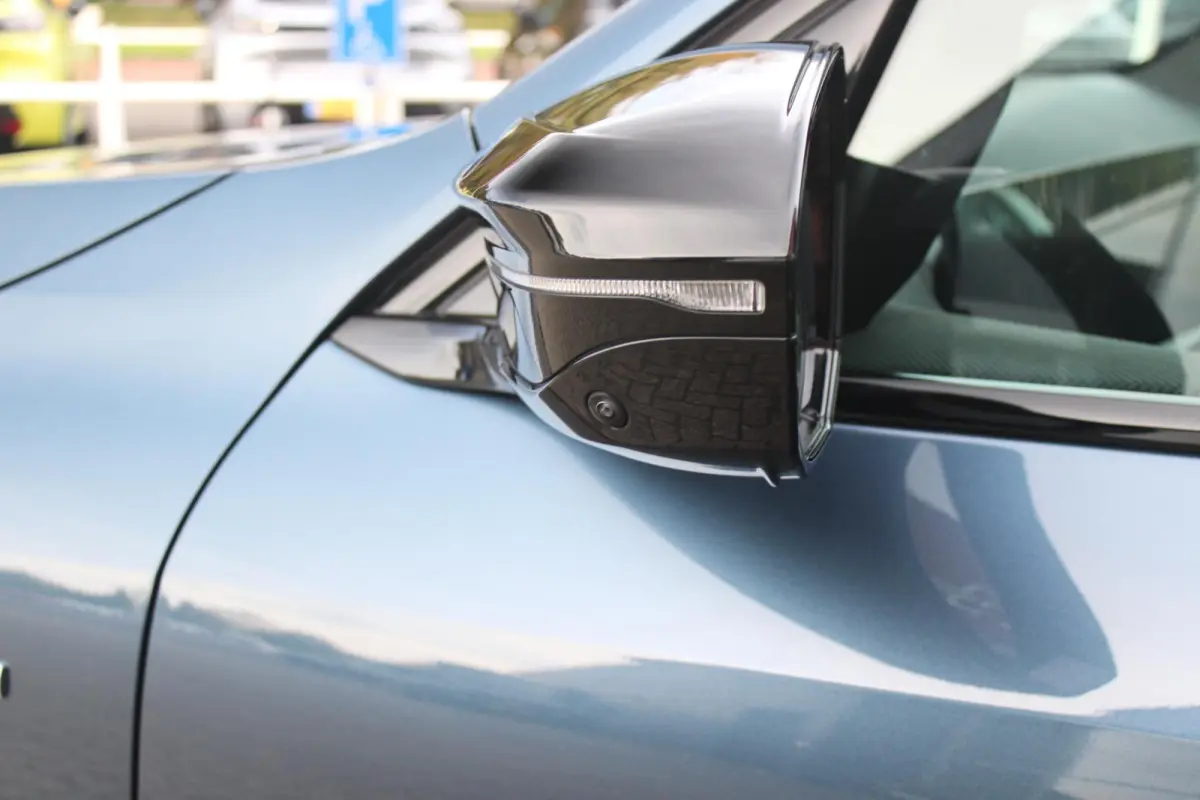 M50 xDrive 399PK M-SPORT PRO | PANORAMA DAK | HARMAN KARDON AUDIO SYSTEM | COMFORT PACK: (STOELVENTILATIE OP DE VOORSTOELEN, ELEKTRISCH VERWARMBARE VOORSTOELEN EN BUITENSTE ZITPLAATSEN ACHTE