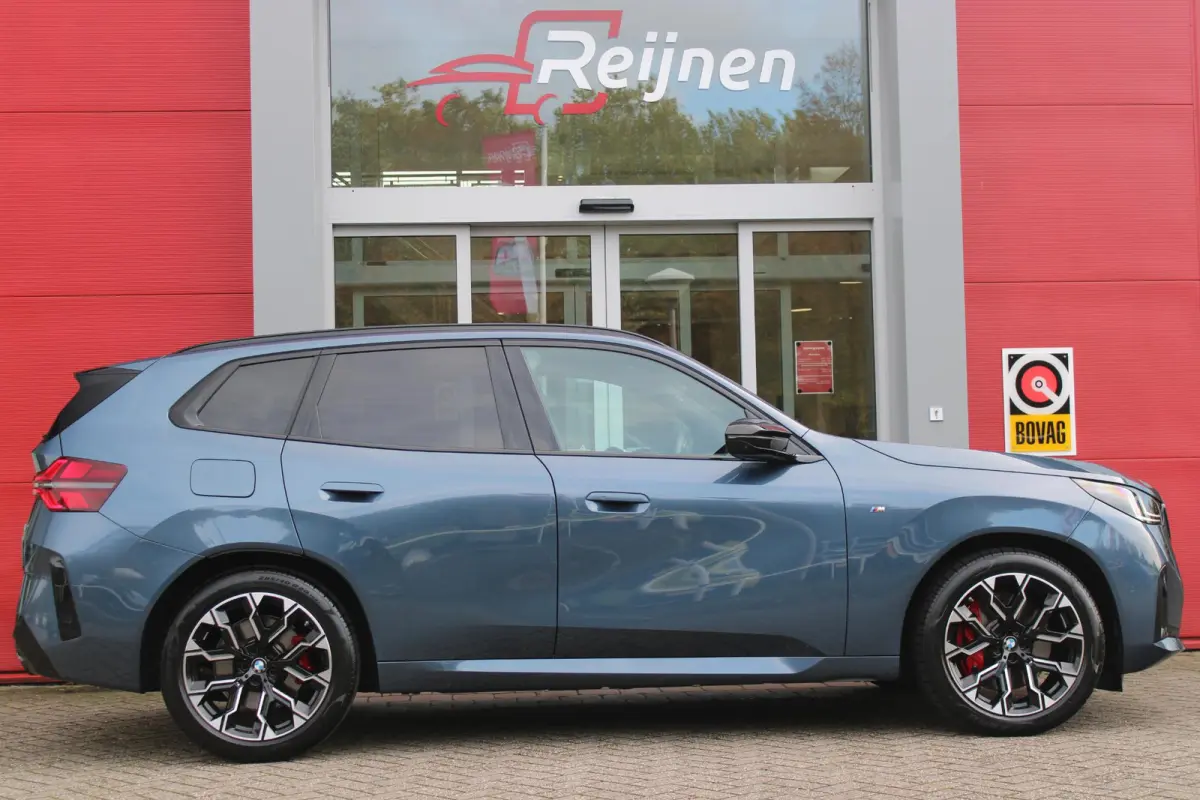 M50 xDrive 399PK M-SPORT PRO | PANORAMA DAK | HARMAN KARDON AUDIO SYSTEM | COMFORT PACK: (STOELVENTILATIE OP DE VOORSTOELEN, ELEKTRISCH VERWARMBARE VOORSTOELEN EN BUITENSTE ZITPLAATSEN ACHTE