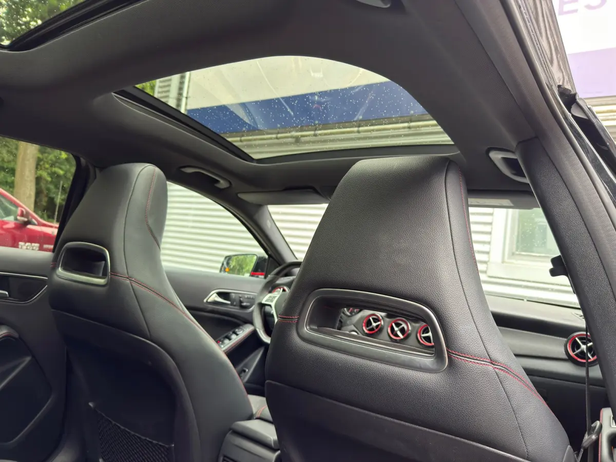 AMG 45 4MATIC l Aero Pack l Pano l Harman Kardon l ACC l Camera l VDOH