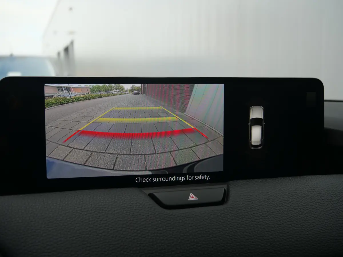 2.5 e-SkyActiv PHEV Takumi 327 Pk Automaat Navi / DAB / Camera / Apple Carplay / Leer