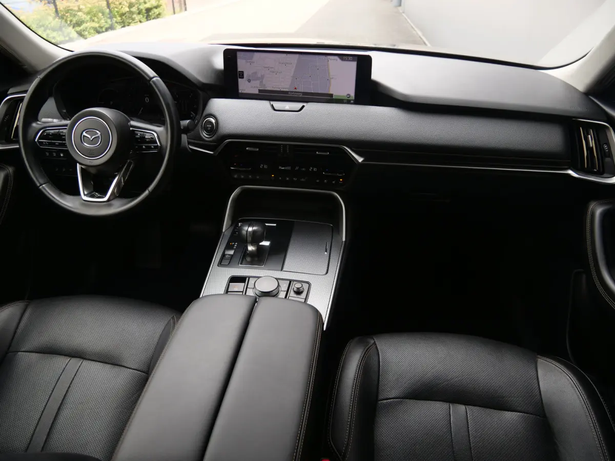 2.5 e-SkyActiv PHEV Takumi 327 Pk Automaat Navi / DAB / Camera / Apple Carplay / Leer