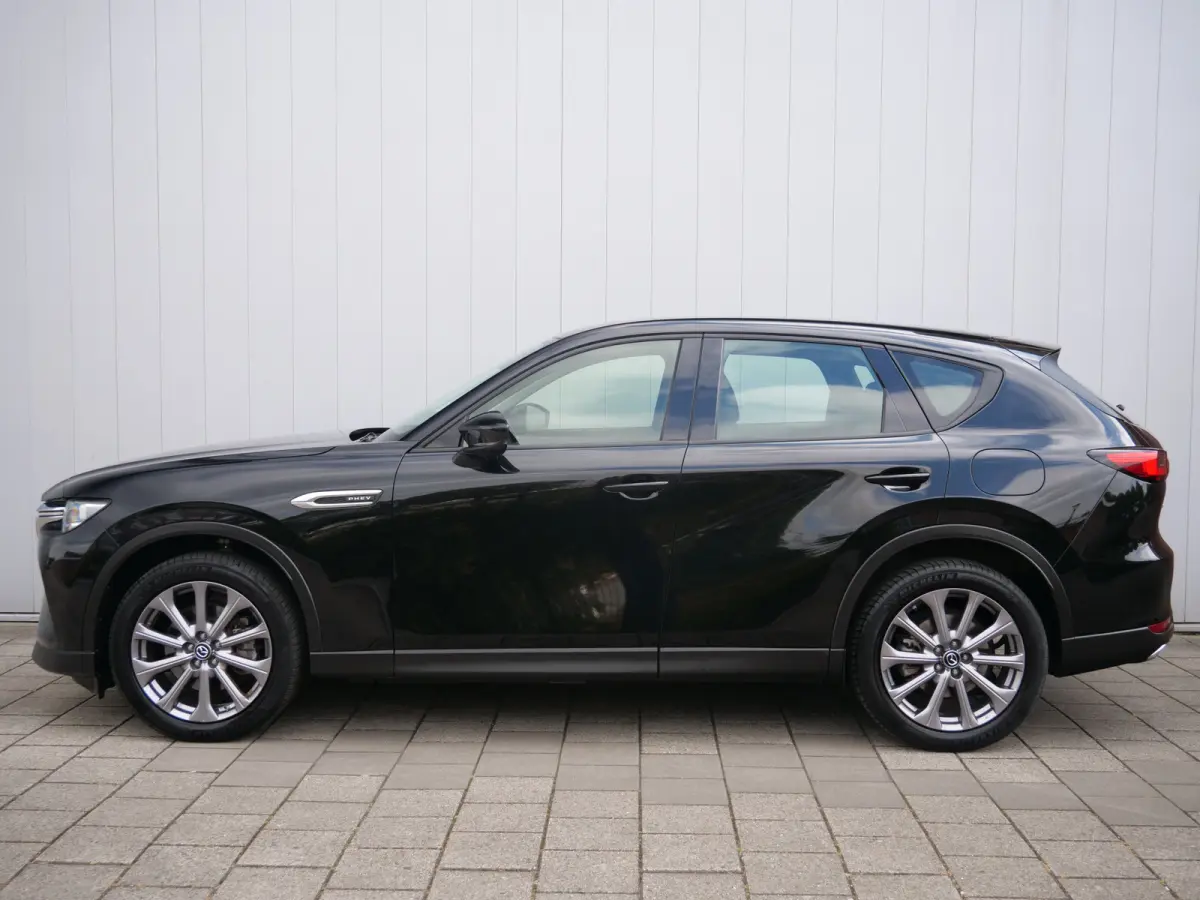 2.5 e-SkyActiv PHEV Takumi 327 Pk Automaat Navi / DAB / Camera / Apple Carplay / Leer