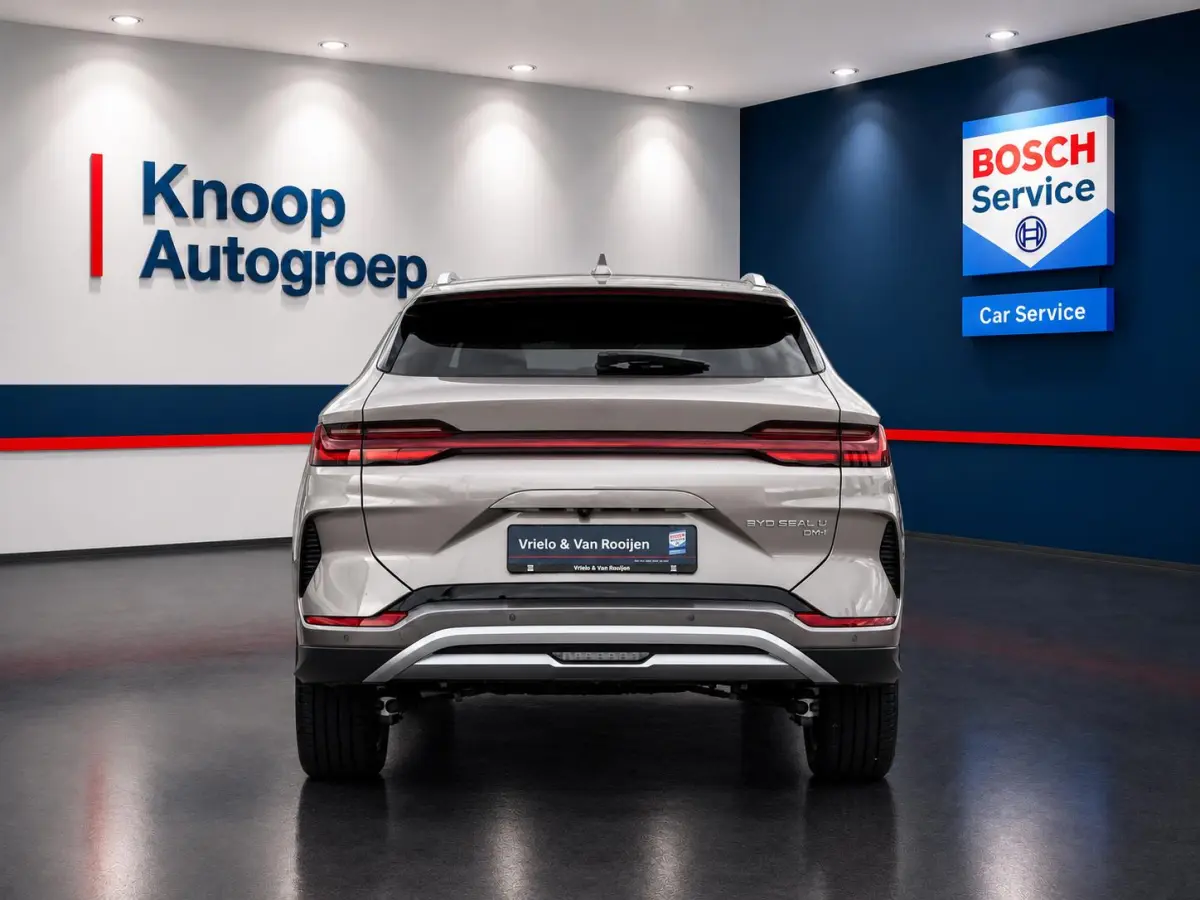 1.5 DM-i FWD Boost | Nieuw!!Automaat | Stoelverw. + Ventilatie | 360 Camera | Panoramadak | Leer | LED | Sfeerverlichting ( Vestiging - Vianen Tel:L 0347-371248 )