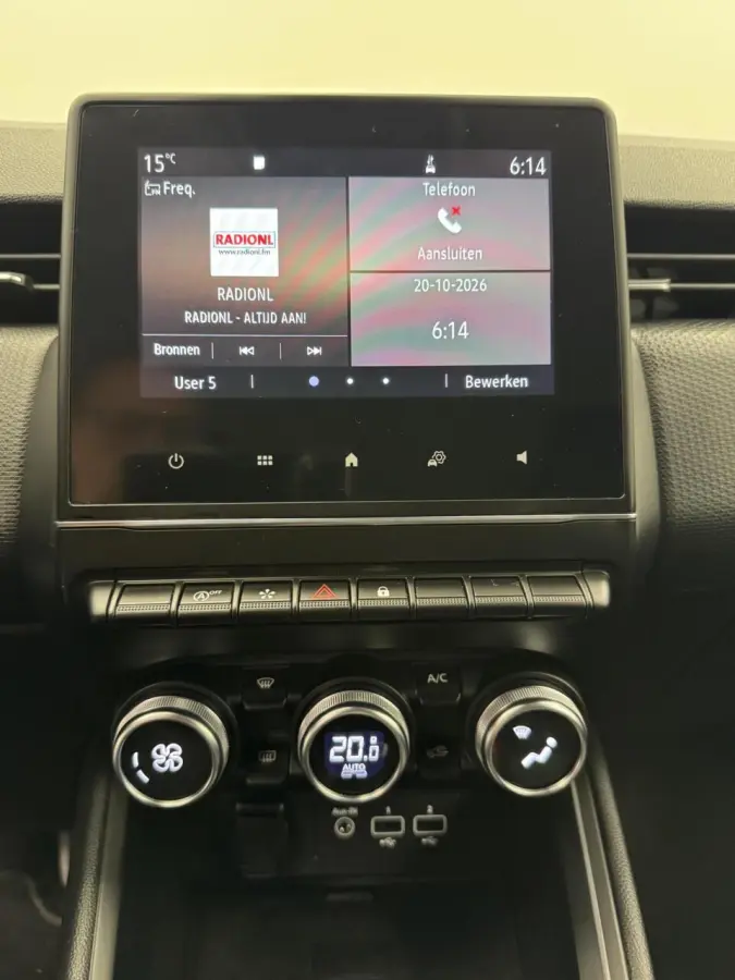 1.0 TCe Zen Carplay-Cr.contr-Clima-Parkeersenoren-LED-Lm16''velgen